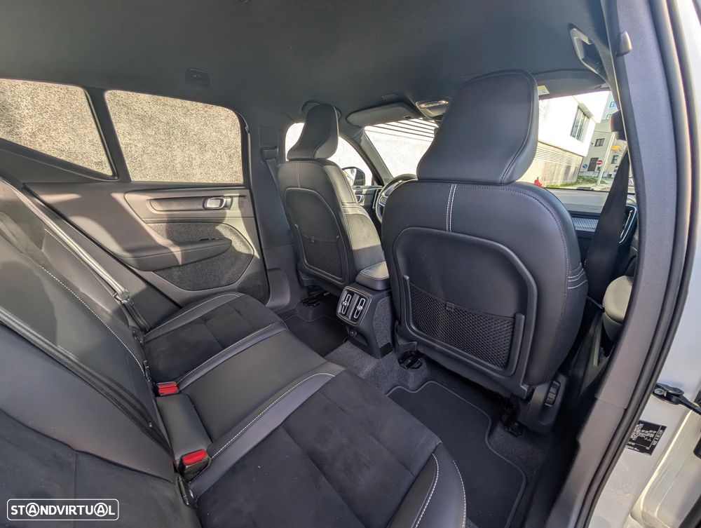 Volvo XC 40 1.5 T2 R-Design Geartronic - 14