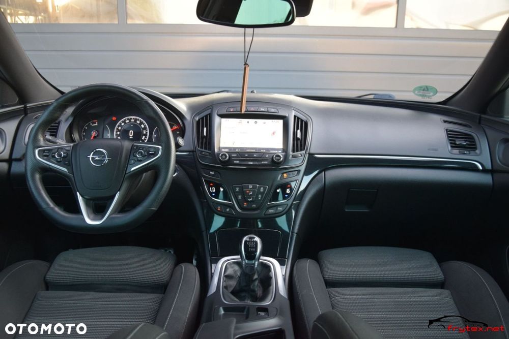 Opel Insignia - 33