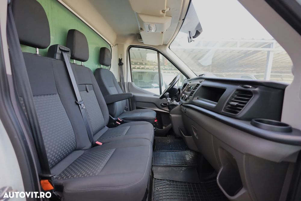 Ford Transit - 13