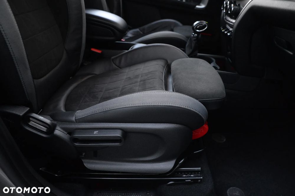 MINI Countryman Cooper SE ALL4 John Cooper Works Trim - 39
