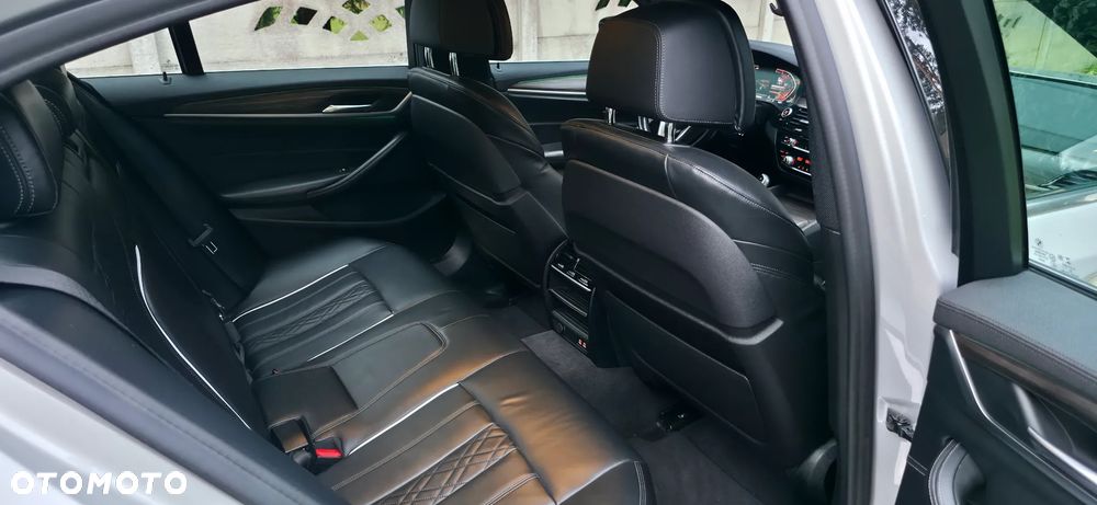 BMW Seria 5 530d Luxury Line - 4
