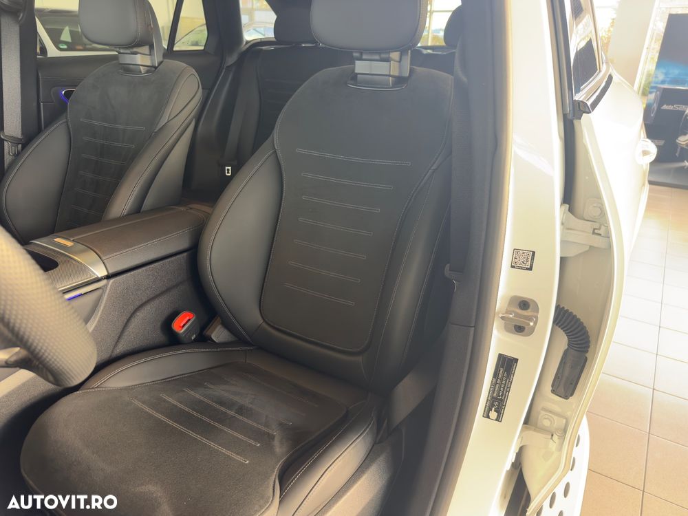 Mercedes-Benz GLC 200 4Matic 9G-TRONIC AMG Line Advanced - 13