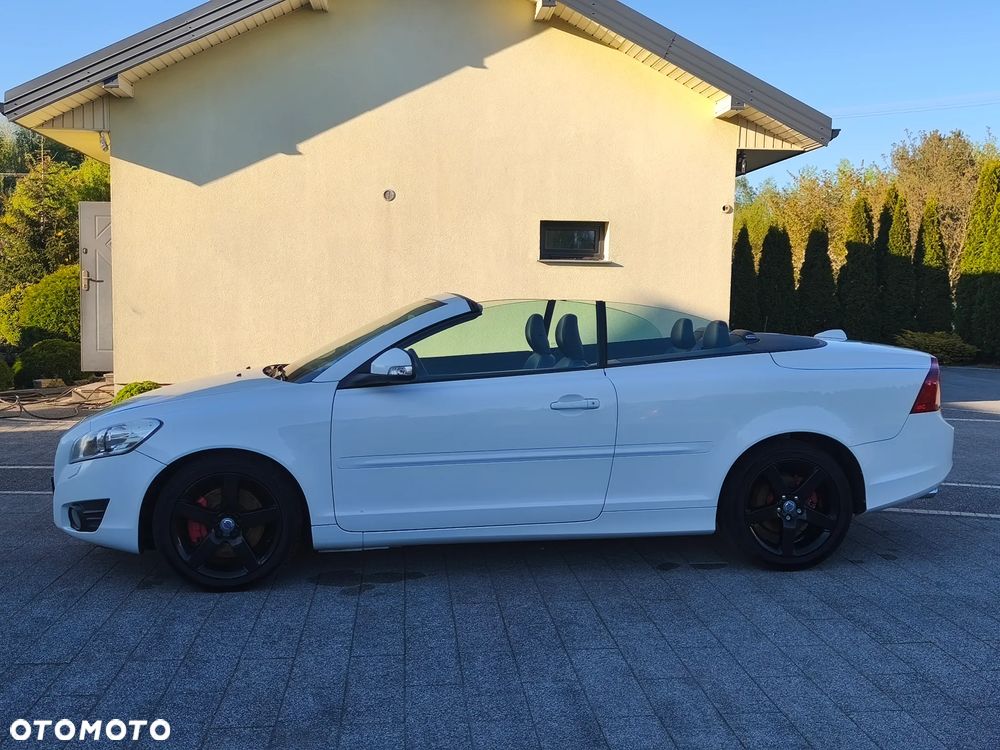 Volvo C70 D3 Summum - 11