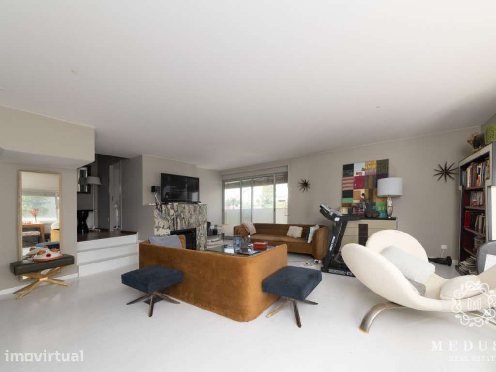 Penthouse T-5 na rua de Serralves - Grande imagem: 2/30