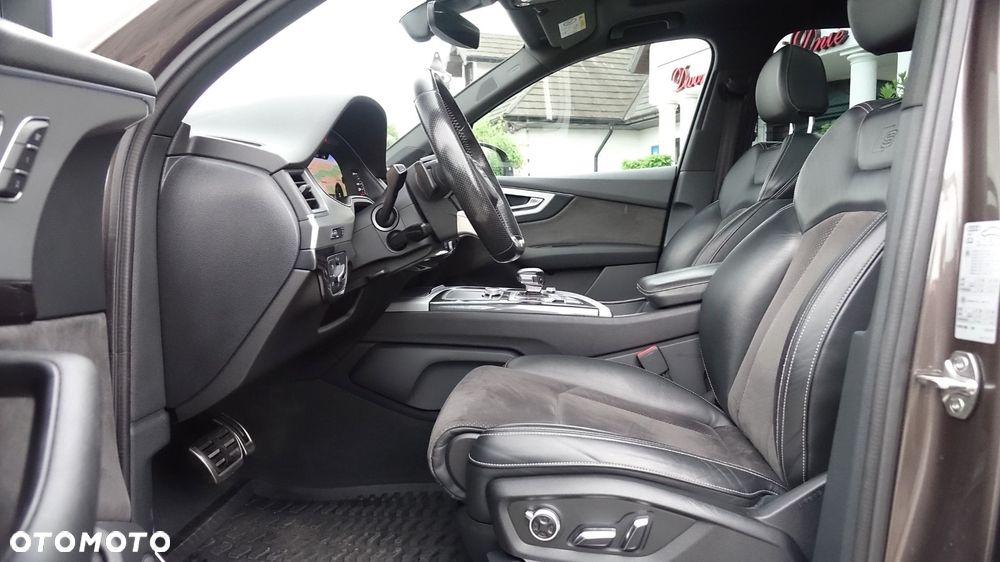 Audi Q7 - 22