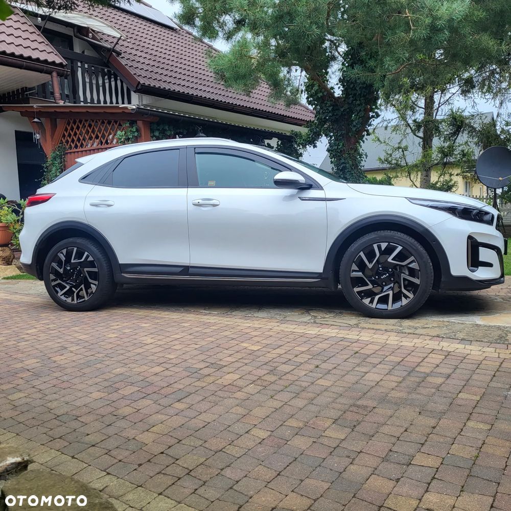 Kia XCeed 1.6 GDI PHEV Business Line DCT - 1