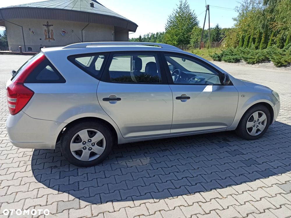 Kia Ceed Cee'd 1.6 Crdi Comfort - 6