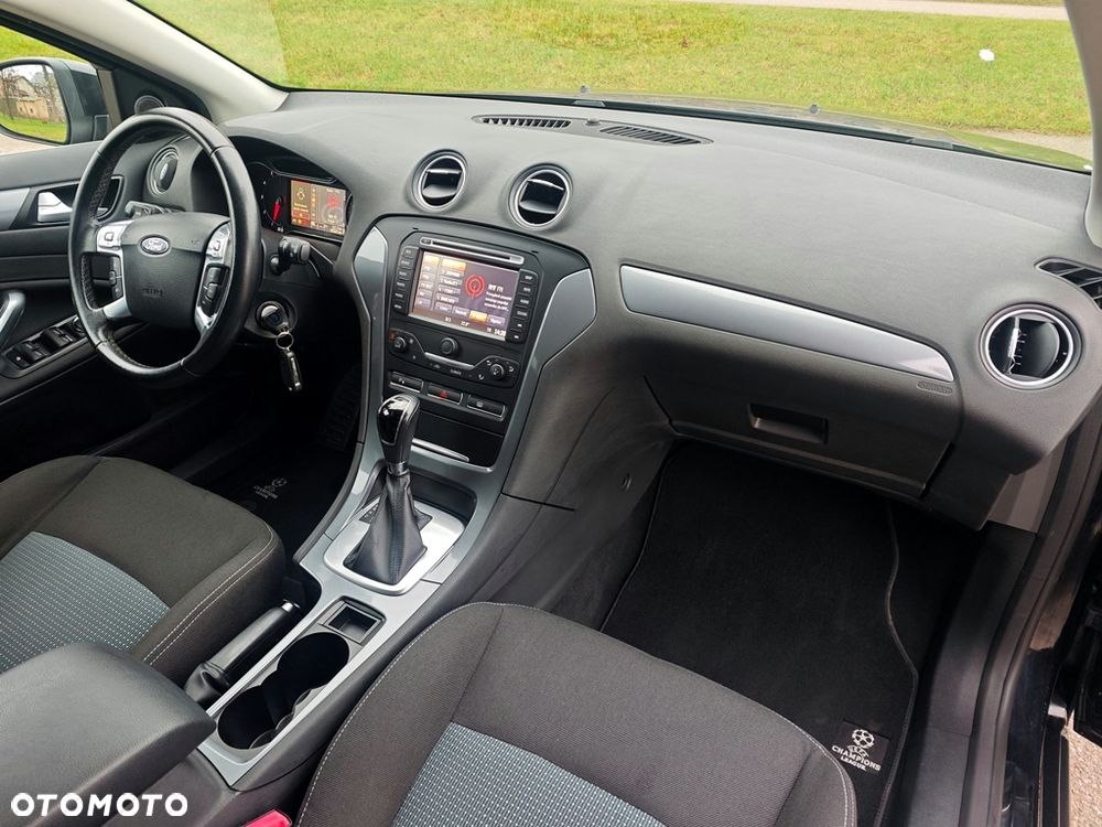 Ford Mondeo 2.0 TDCi Champions Edition - 33