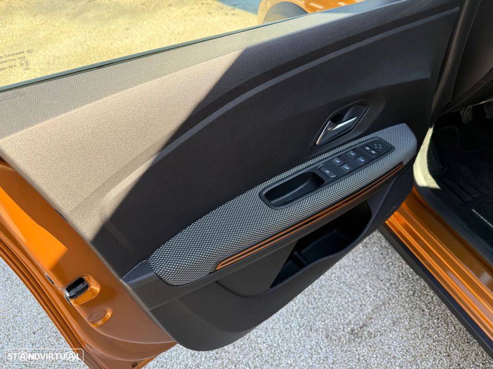 Dacia Sandero Stepway TCe 90 Comfort - 12