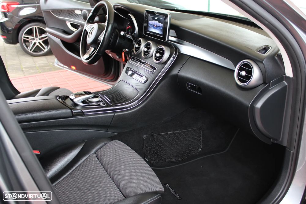 Mercedes-Benz C 220 d Station 9G-TRONIC Avantgarde - 11