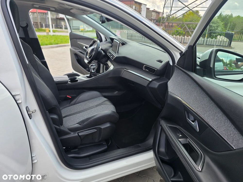 Peugeot 3008 PureTech 130 Stop & Start Crossway - 24