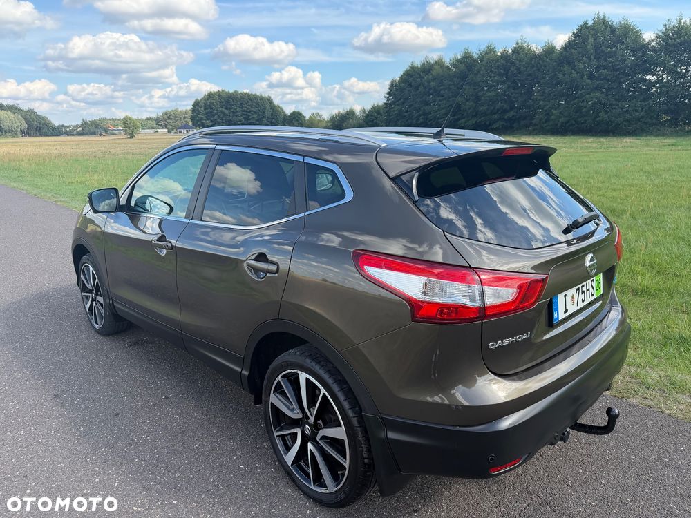 Nissan Qashqai 1.6 DCi Xtronic TEKNA - 5