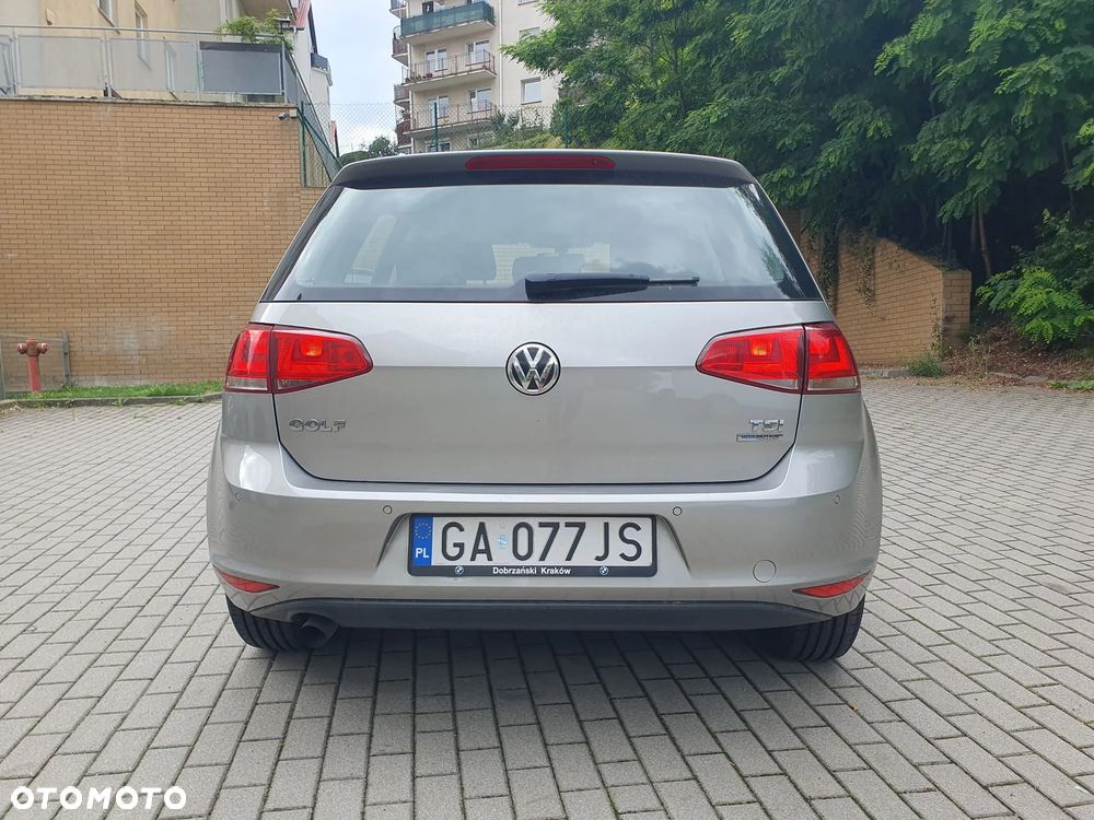 Volkswagen Golf 1.2 TSI BMT Comfortline - 37