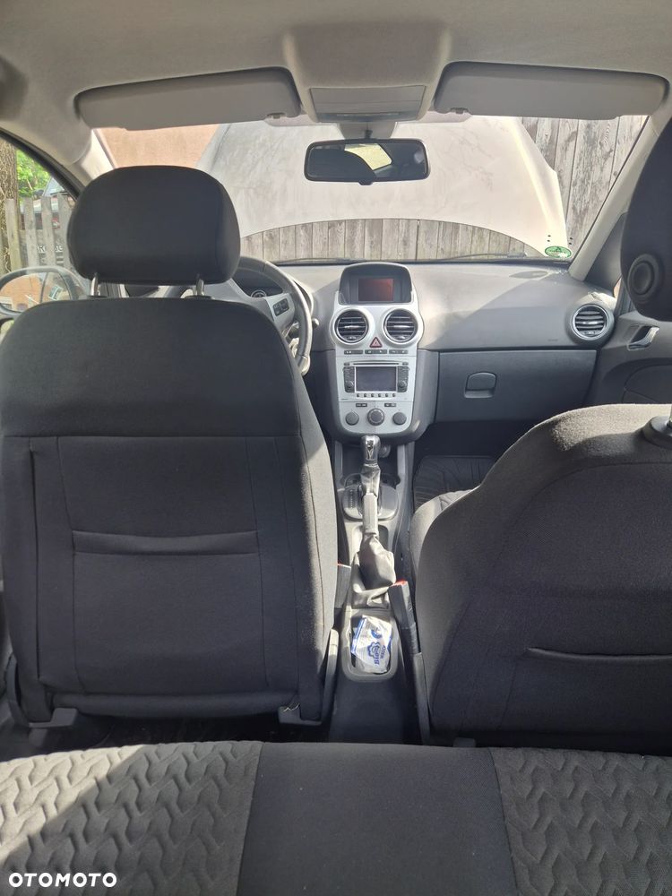Opel Corsa 1.4 16V Automatik 150 Jahre - 28
