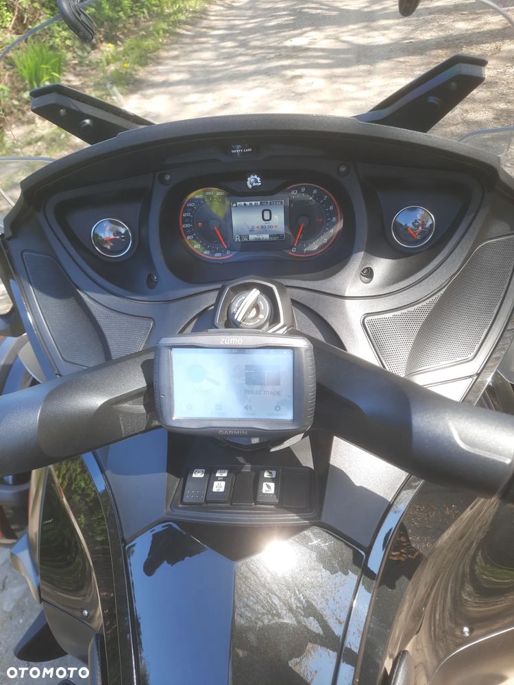 Can-Am Spyder - 6