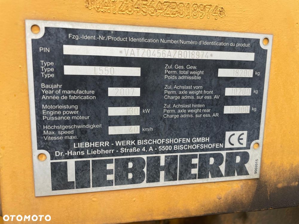 Liebherr 550 2 plus 2 - 4