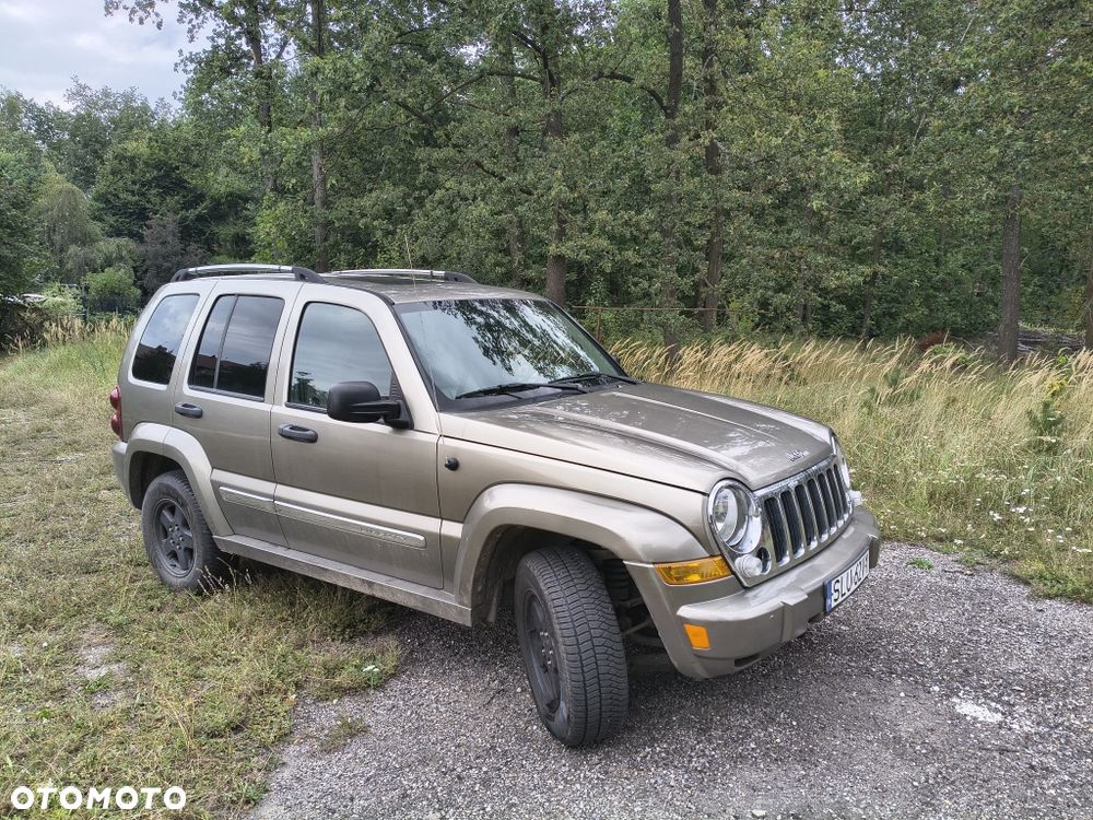 Jeep Liberty - 3