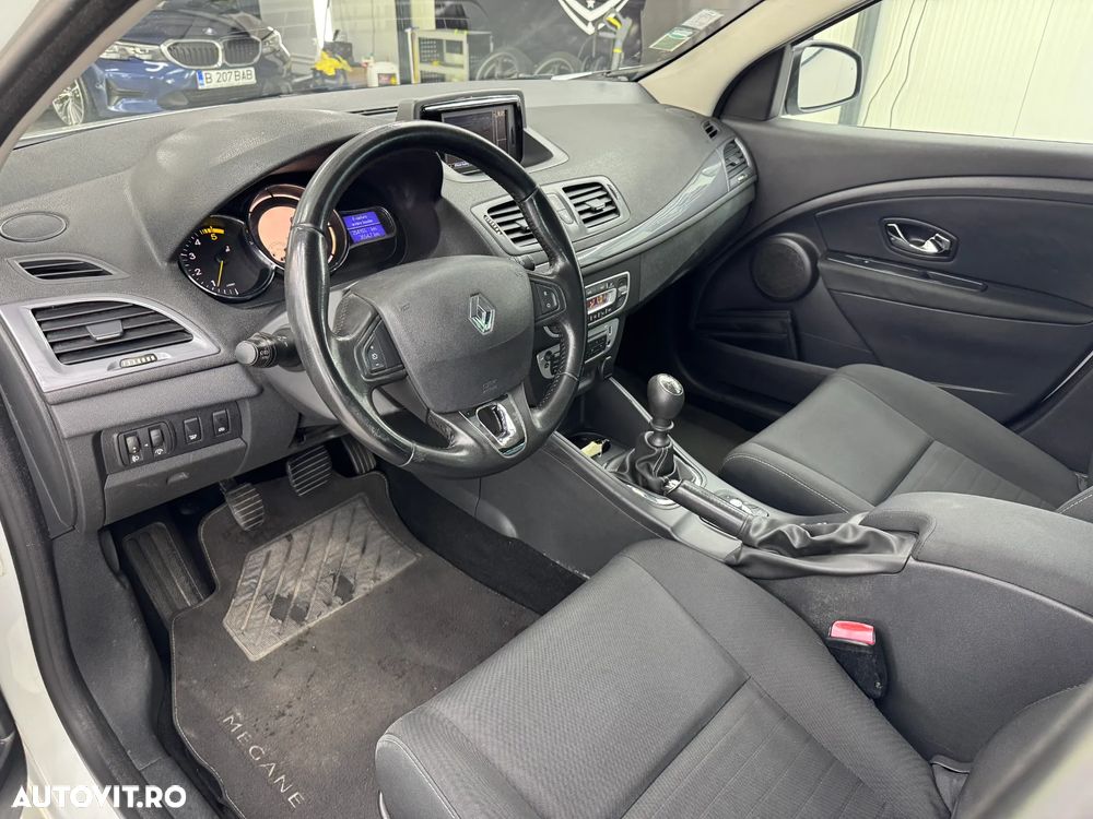 Renault Megane ENERGY dCi 110 Start & Stopp LIMITED - 17