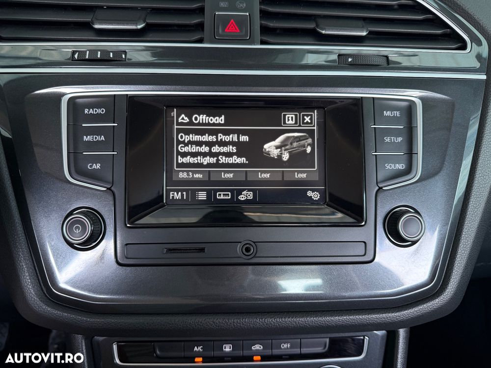 Volkswagen Tiguan 2.0 TDI SCR 4MOTION (BlueMotion Tech) Trendline - 39