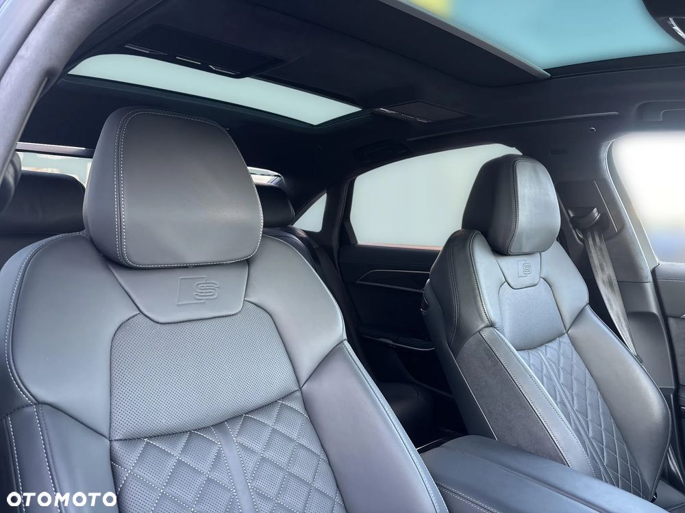 Audi A8 60 TFSI quattro tiptronic - 15