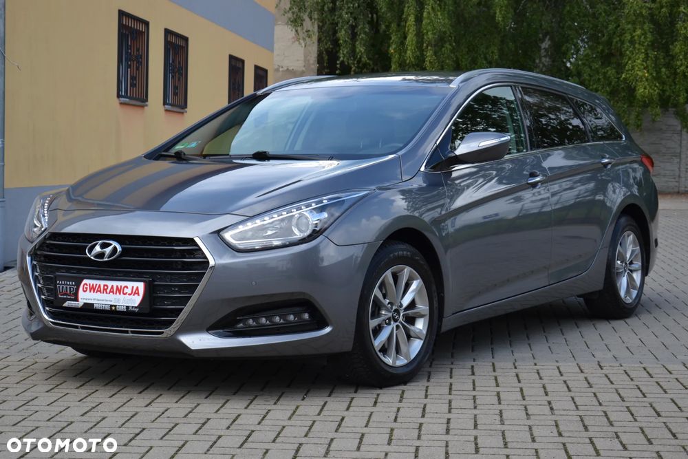 Hyundai i40 Kombi blue 1.7 CRDi DCT Premium - 2