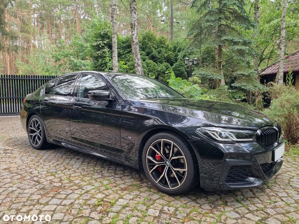 BMW Seria 5 520d xDrive MHEV M Sport sport - 4