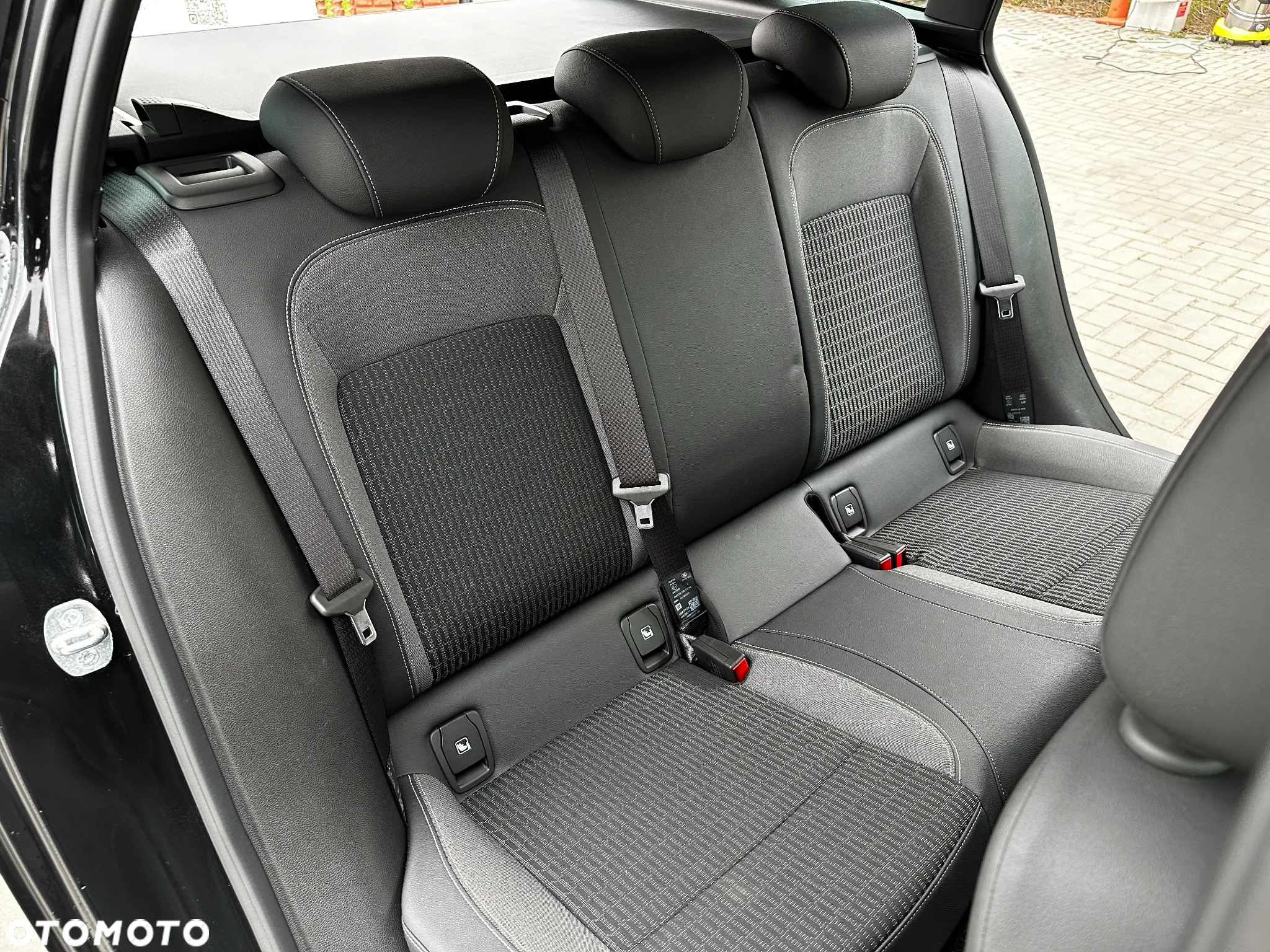 Opel Astra - 27