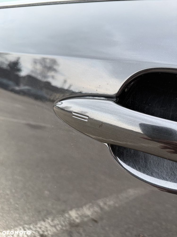 Toyota Corolla 1.8 Hybrid Executive - 33