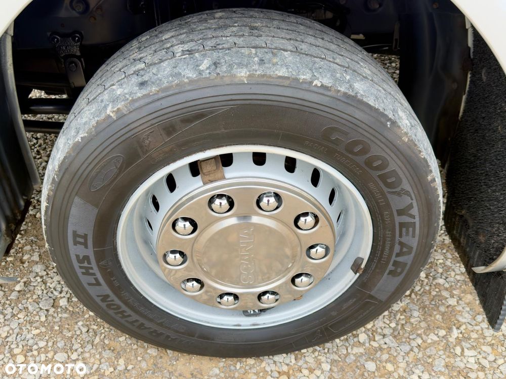 Scania SCANIA R410 / IZOTERMA / KONTENER / SILNIK 6 CYLINDROWY / 13 LITROWY  / KLIMA POSTOJOWA / WINDA / SPROWADZONY / SYPIALKA / AUTOMAT / 18 PALET / E6 / STAN BARDZO DOBRY - 16