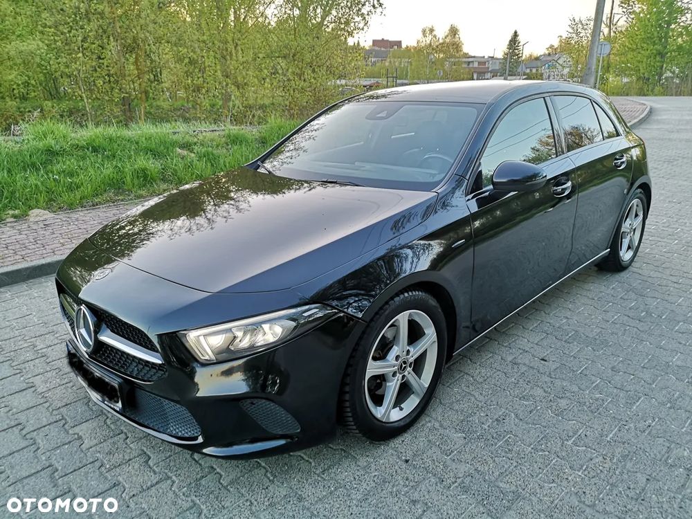 Mercedes-Benz Klasa A 180 d 7G-DCT Edition 2020 - 2