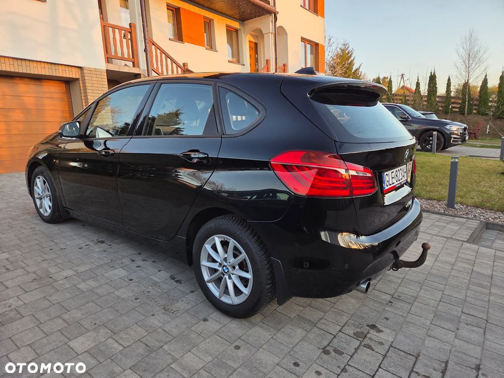 BMW Seria 2 220d Sport-Aut - 3