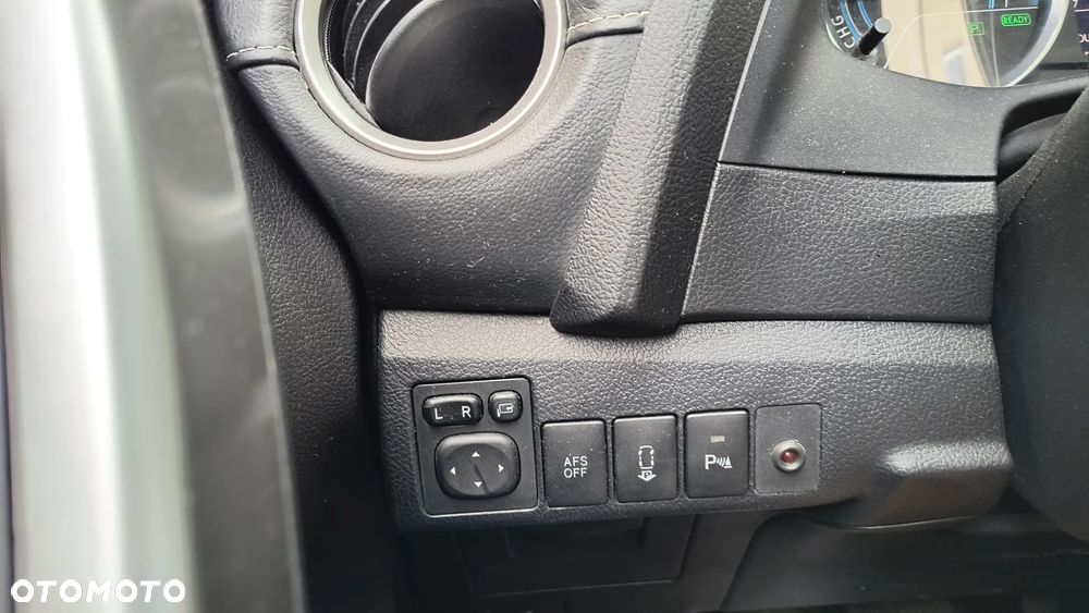 Toyota Auris 1.8 HSD Prestige NAVI - 10