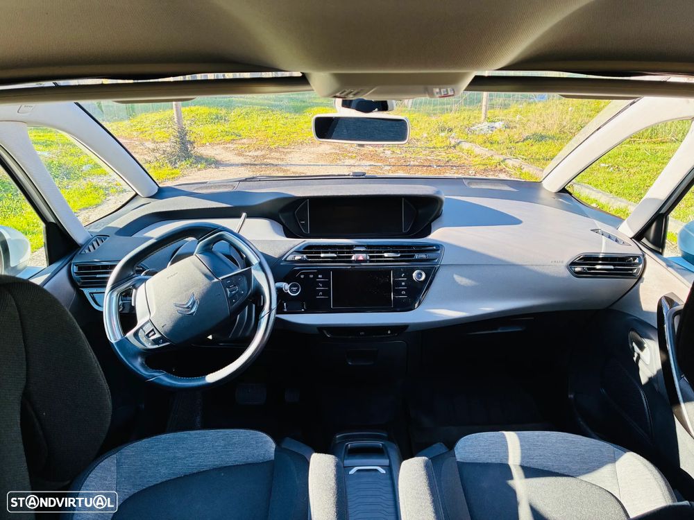 Citroën Grand C4 Spacetourer 1.5 BlueHDi Shine EAT8 - 6