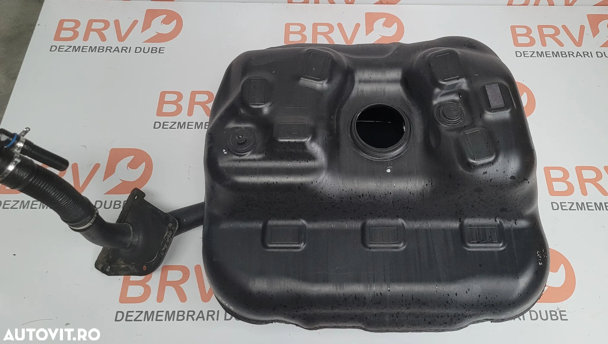 Rezervor pentru Peugeot Boxer / Citroen Jumper / Fiat Ducato 2.2 / 2.3 motorizare Euro 5 2011-2016 an fabricatie - 2