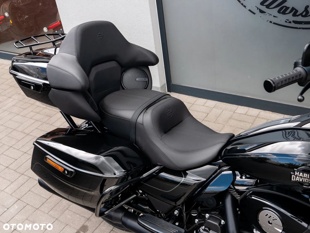 Harley-Davidson Touring Road Glide - 13