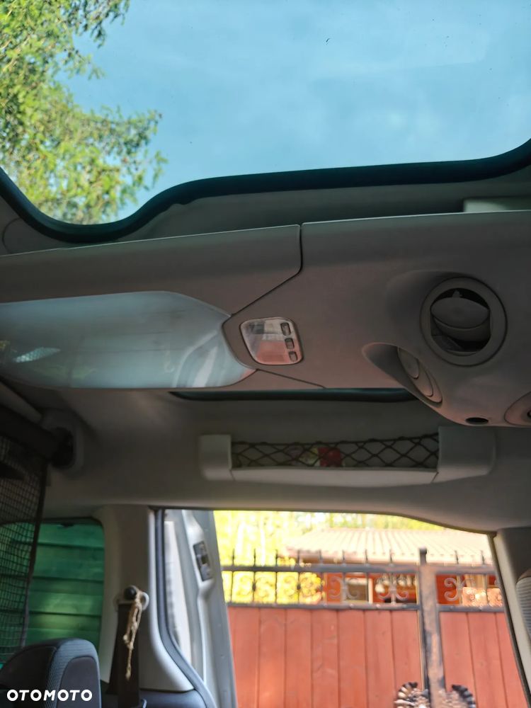 Citroën Berlingo 1.6 HDi XTR - 21