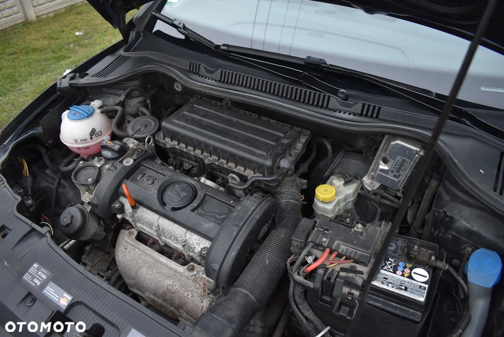 Seat Ibiza 1.6 16V Sport Edition - 32