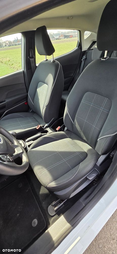 Ford Fiesta 1.1 SYNC Edition - 16