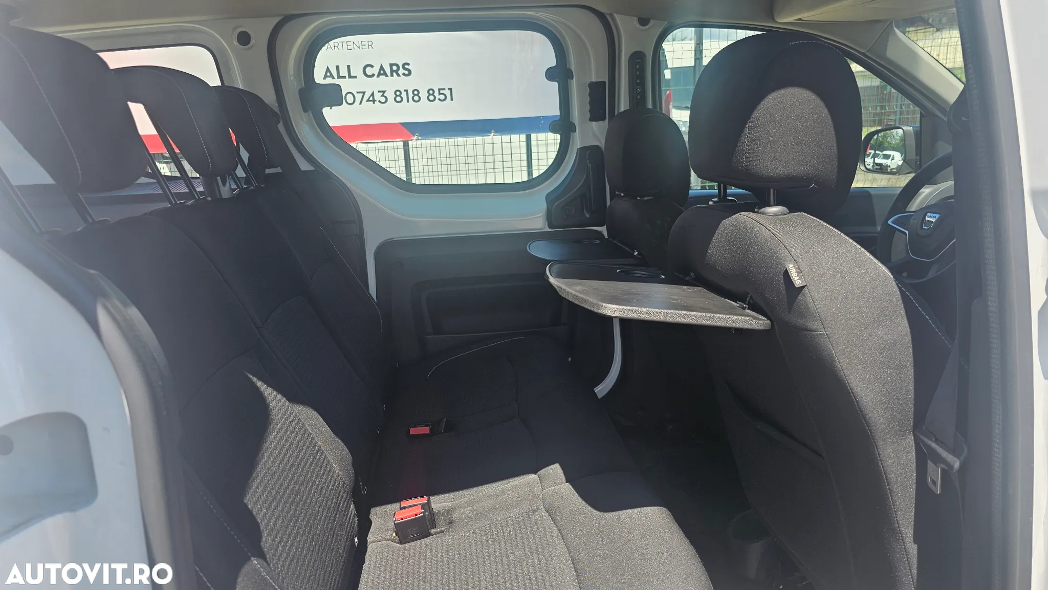 Dacia Dokker 1.5 Blue dCi Laureate - 8