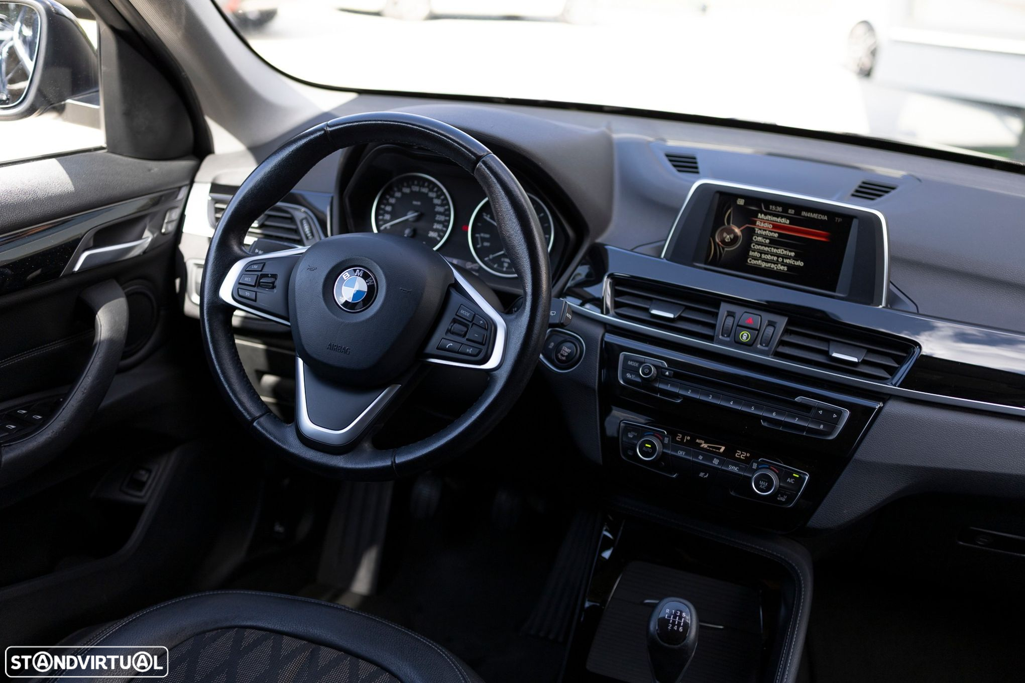 BMW X1 16 d sDrive Line xLine - 8