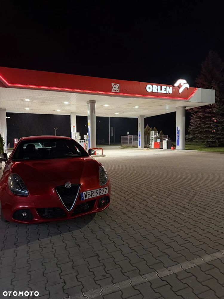 Alfa Romeo Giulietta 1750 TBi Quadrifoglio Verde - 5