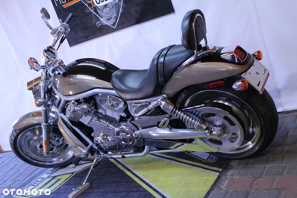 Harley-Davidson V-Rod Street Rod - 19