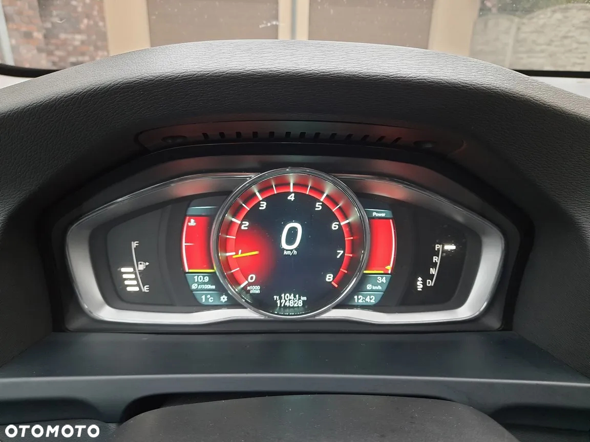 Volvo S60 - 27