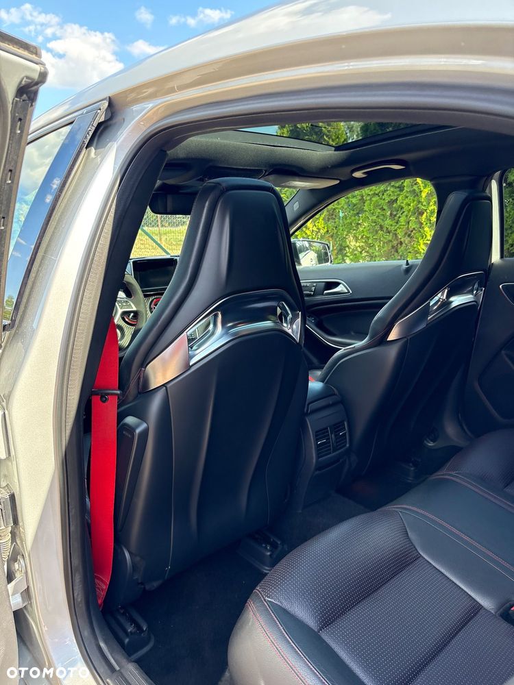 Mercedes-Benz Klasa A 45 AMG 4-Matic - 8