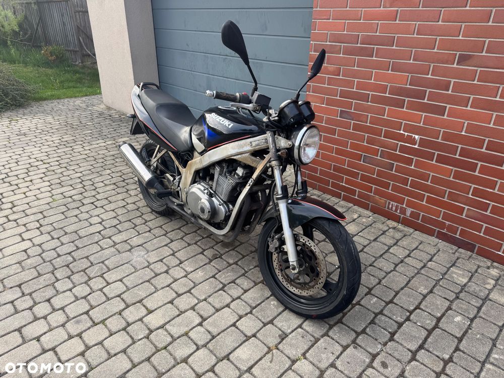 Suzuki GS - 3