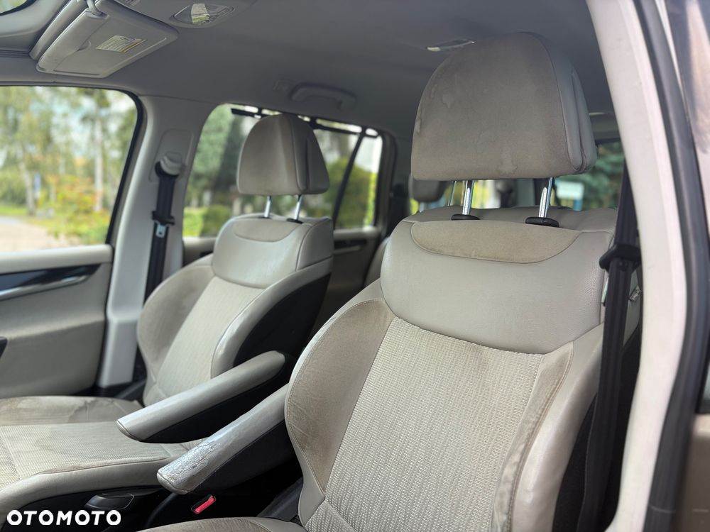 Citroën C4 Grand Picasso 2.0 HDi Exclusive - 15