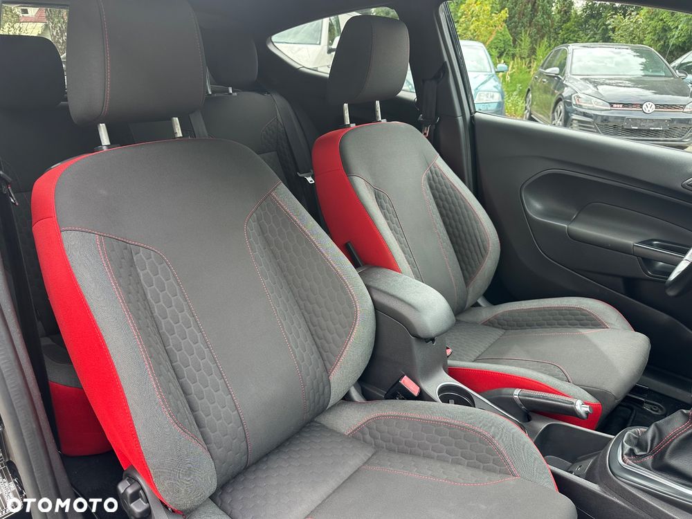 Ford Fiesta 1.0 EcoBoost ST-Line Black ASS - 25