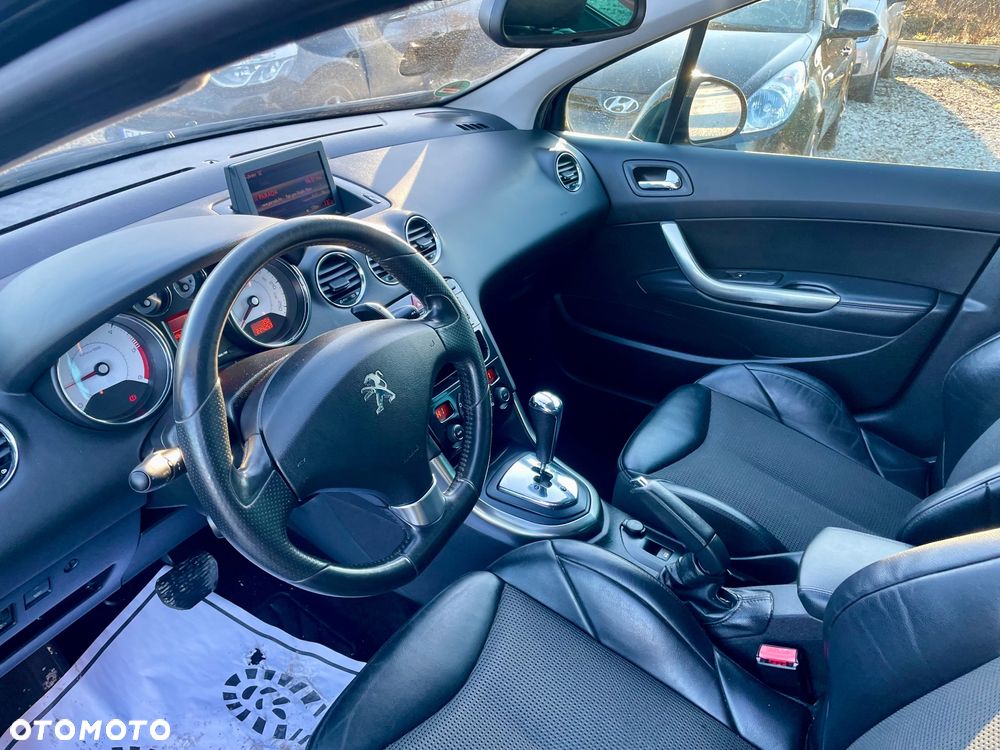 Peugeot 308 - 4