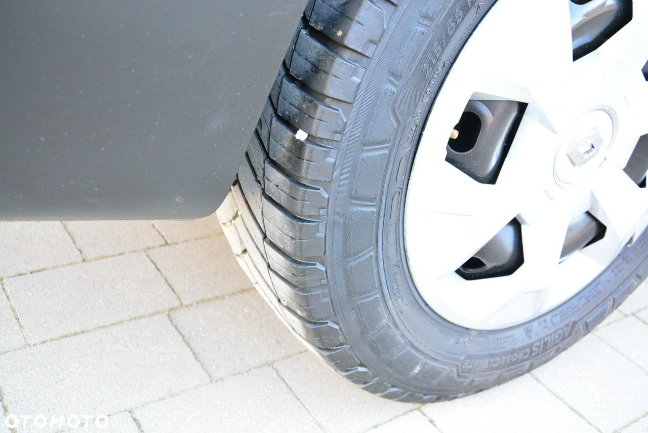 Renault Trafic - 9