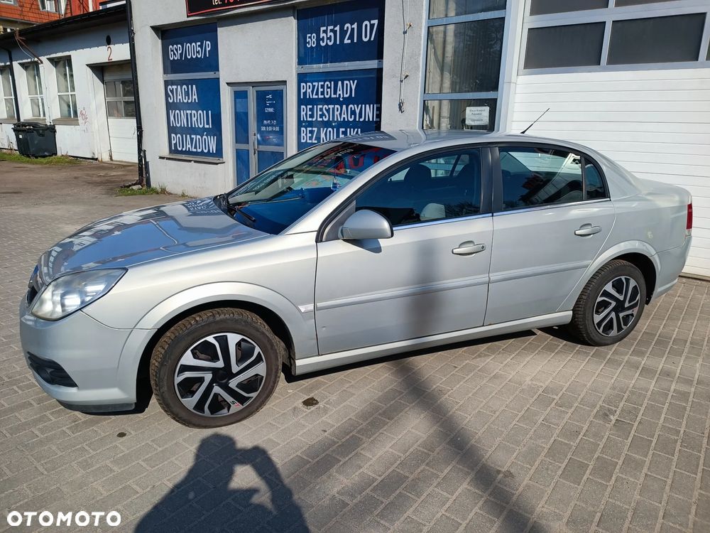 Opel Vectra 1.9 CDTI - 2